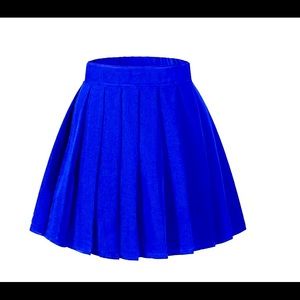 Short blue skirt
